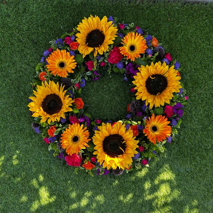 Bright Wreath
