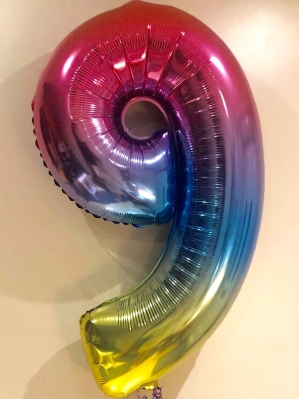Large Rainbow Number Balloon