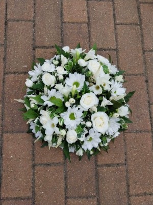 White Posy Pad