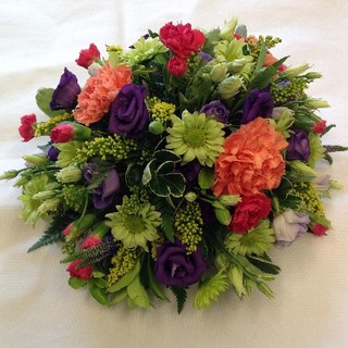 Vibrant posy bowl