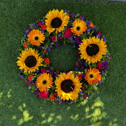 Bright Wreath